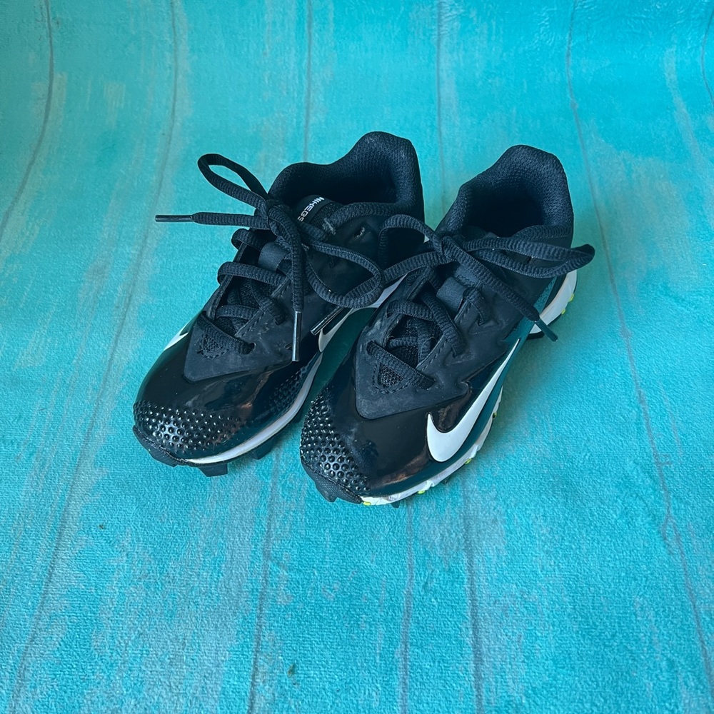 Nike Kids Black and White Athletic Sneakers